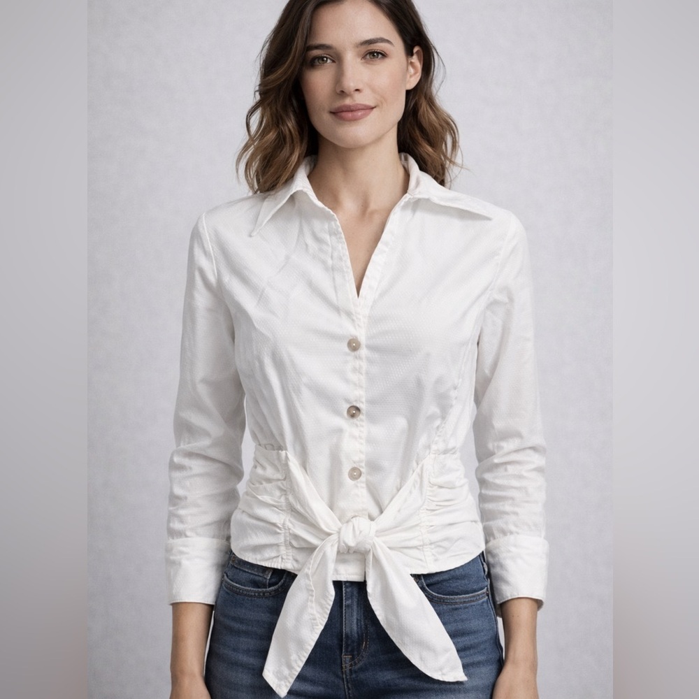 Designer Farinaz Taghavi signature shirt blouse  size 2  Small Medium front tie